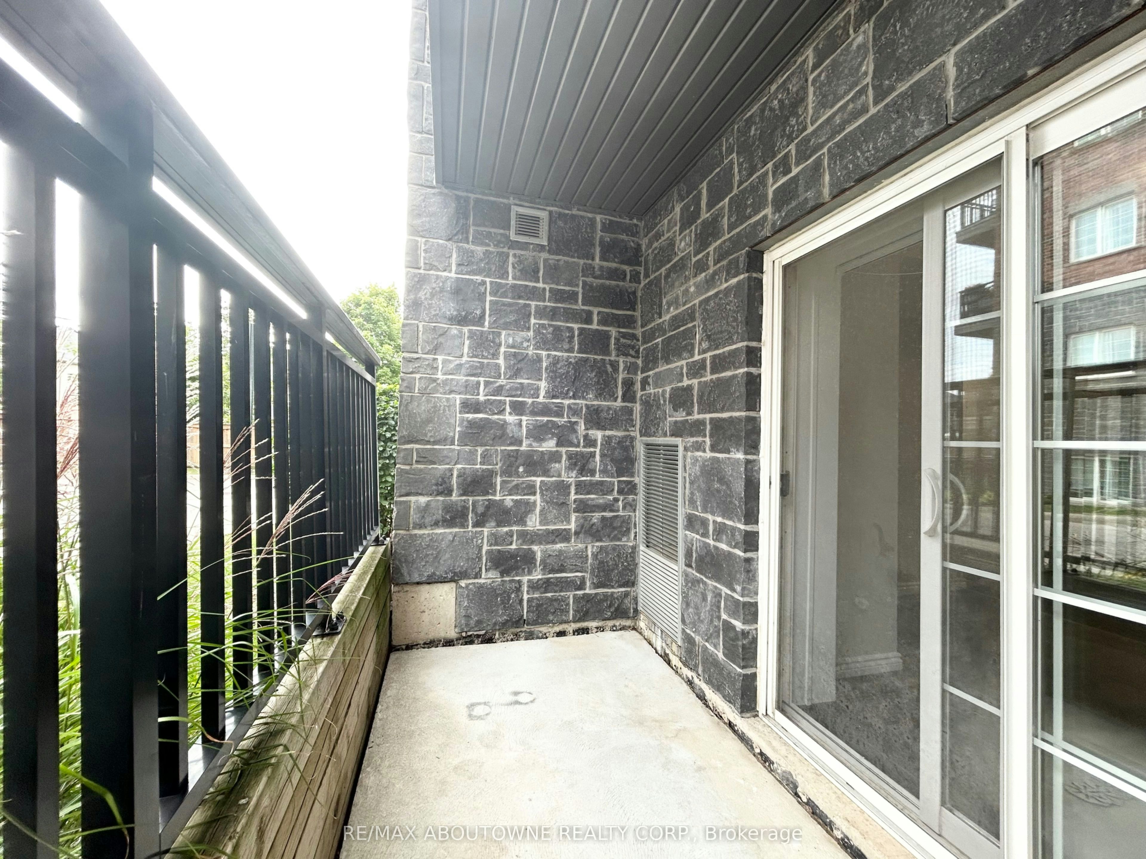 102-5 Rittenhouse Road, Kitchener, ON, N2E 2M8 - 13