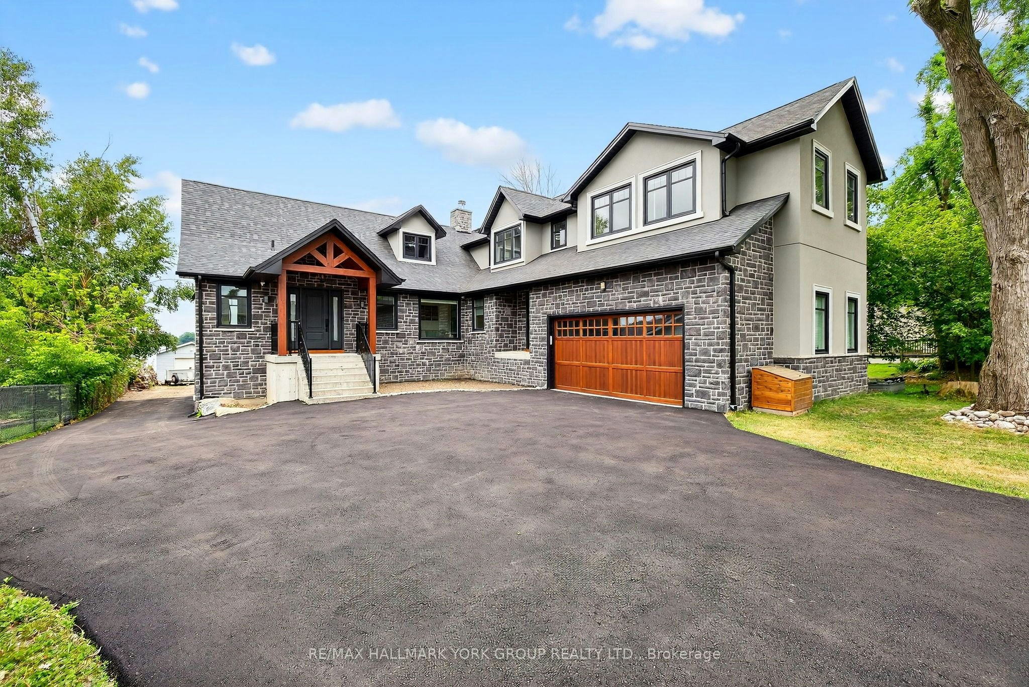 10 Grills Road, Kawartha Lakes, ON, K0M 2C0