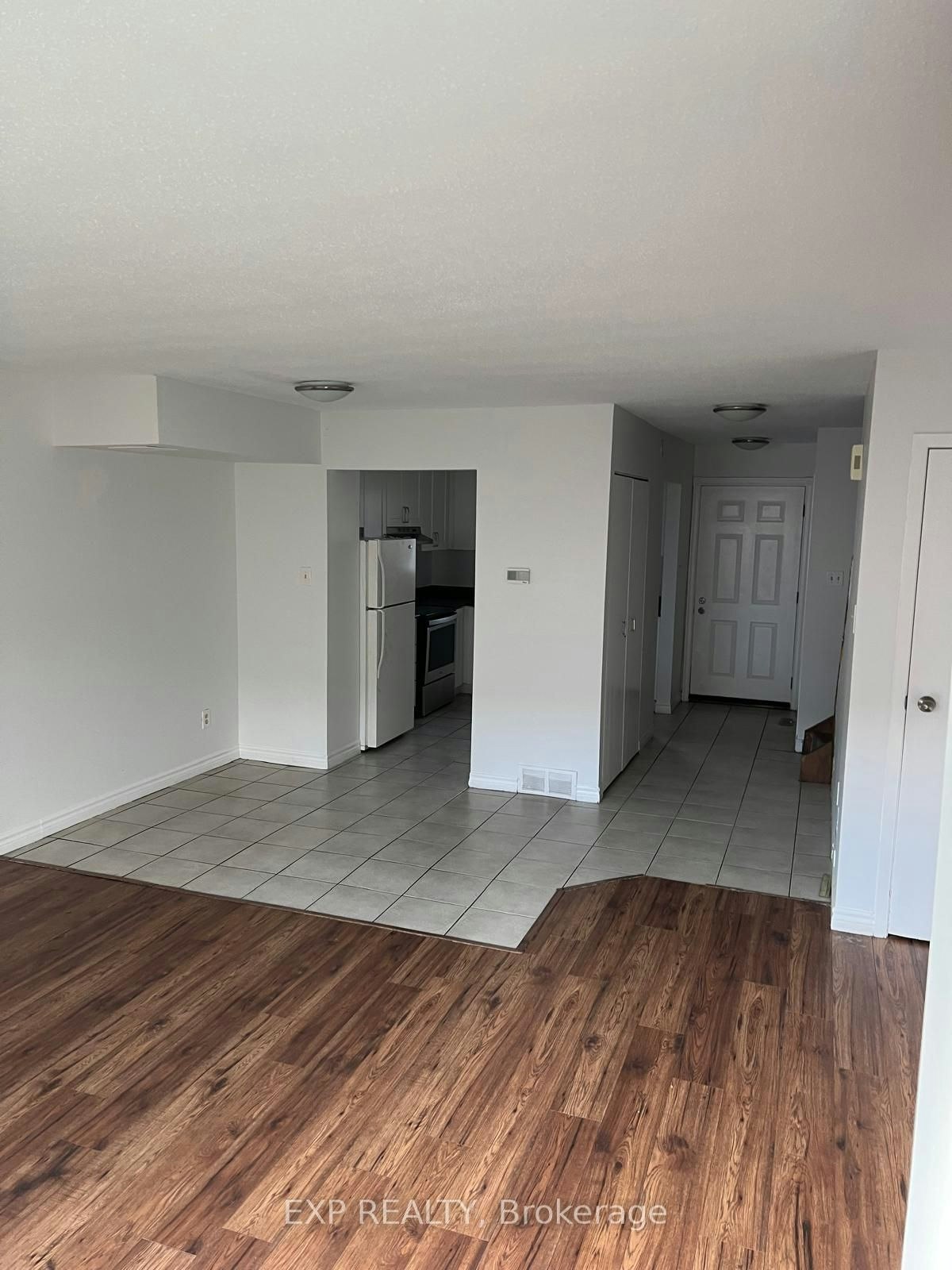 22-151 Bonaventure Drive, London, ON, N5V 4M1 - 3