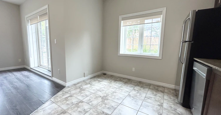 102-7 Rittenhouse Road, Kitchener, ON, N2E 2M8 - 11