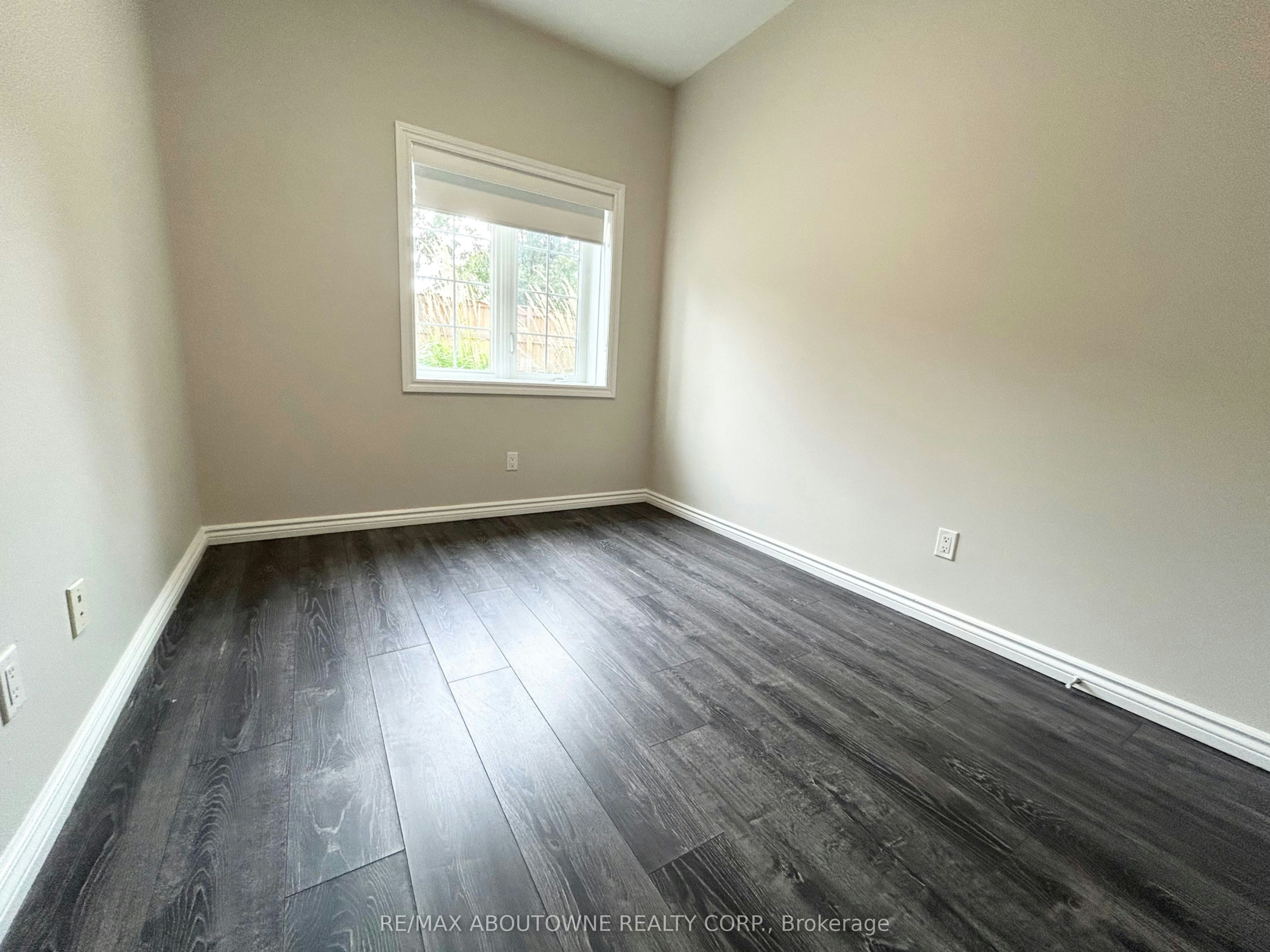 102-7 Rittenhouse Road, Kitchener, ON, N2E 2M8 - 15