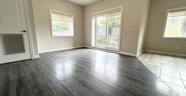 102-7 Rittenhouse Road, Kitchener, ON, N2E 2M8 - 4