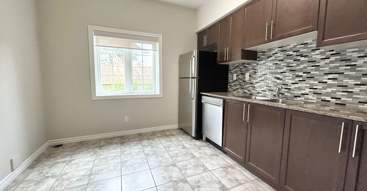 102-7 Rittenhouse Road, Kitchener, ON, N2E 2M8 - 10