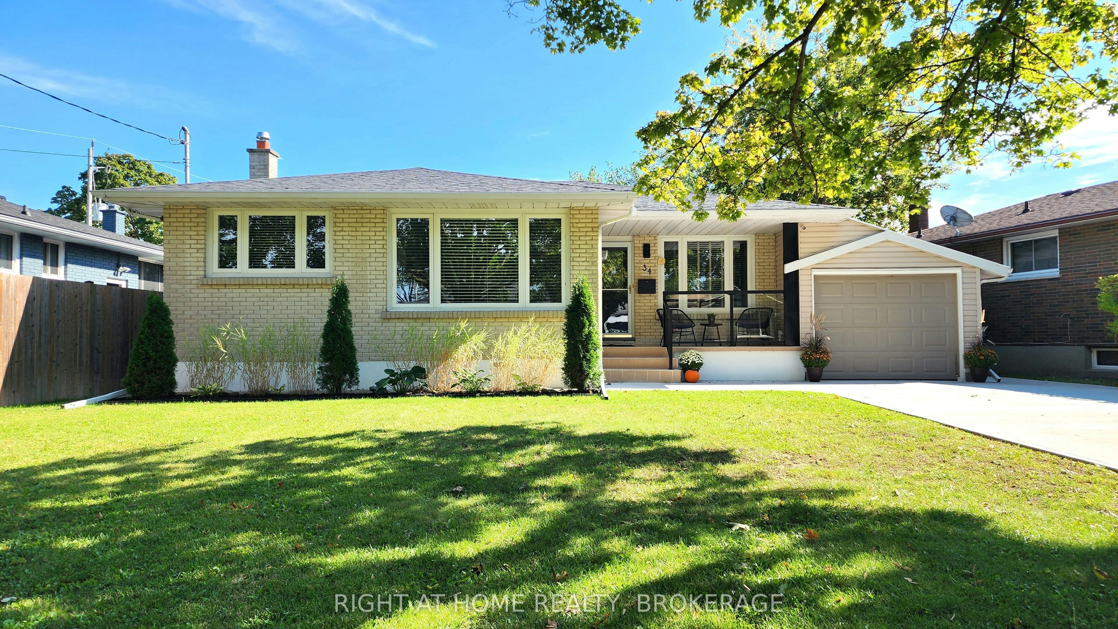 34 Densgrove Drive, St. Catharines, ON, L2M 3M2