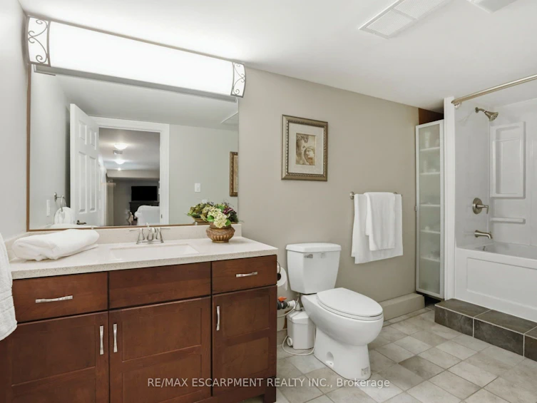 11 Palomino Drive, Hamilton, ON, L0R 1H3 - 45