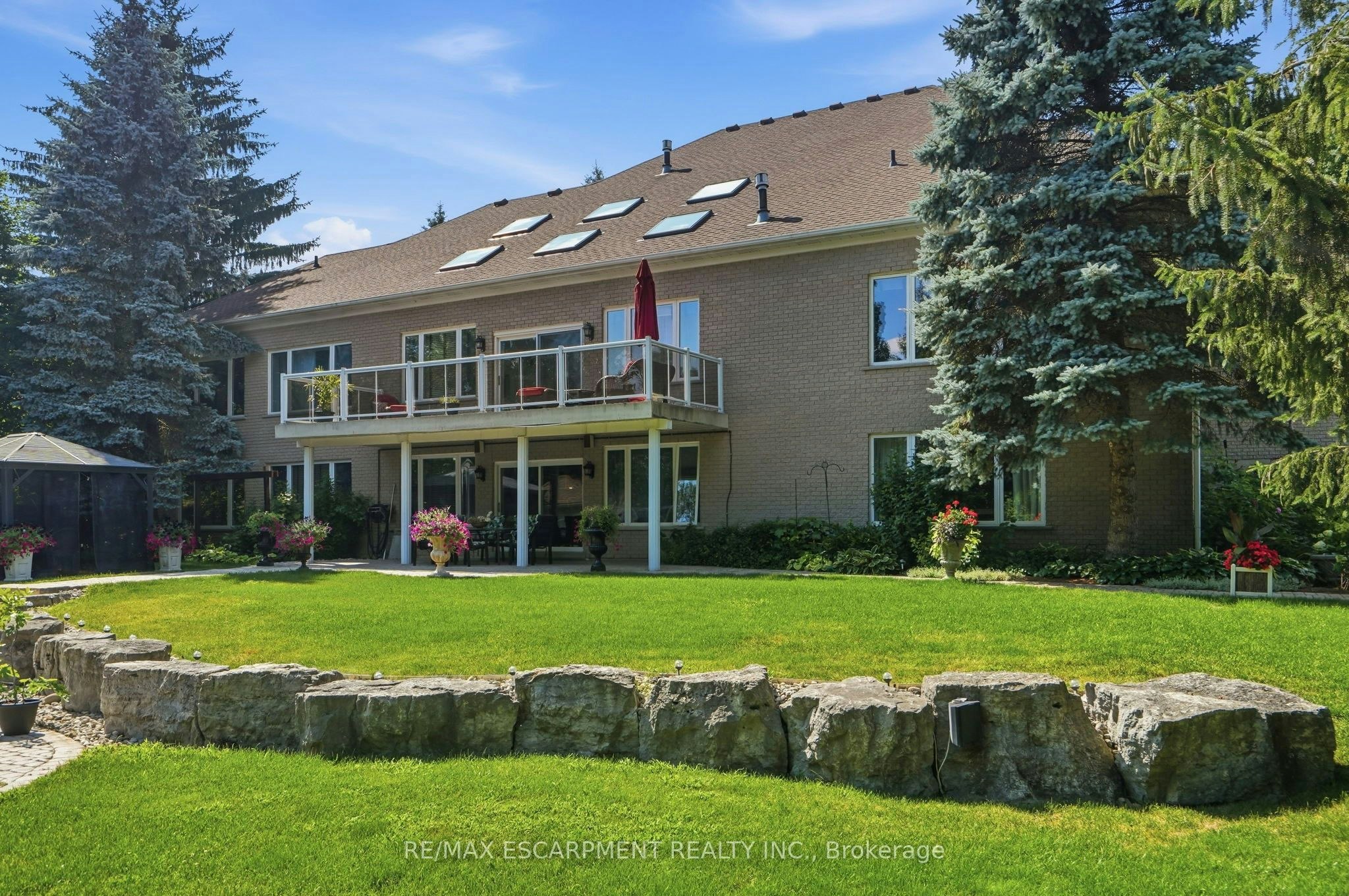 11 Palomino Drive, Hamilton, ON, L0R 1H3 - 48