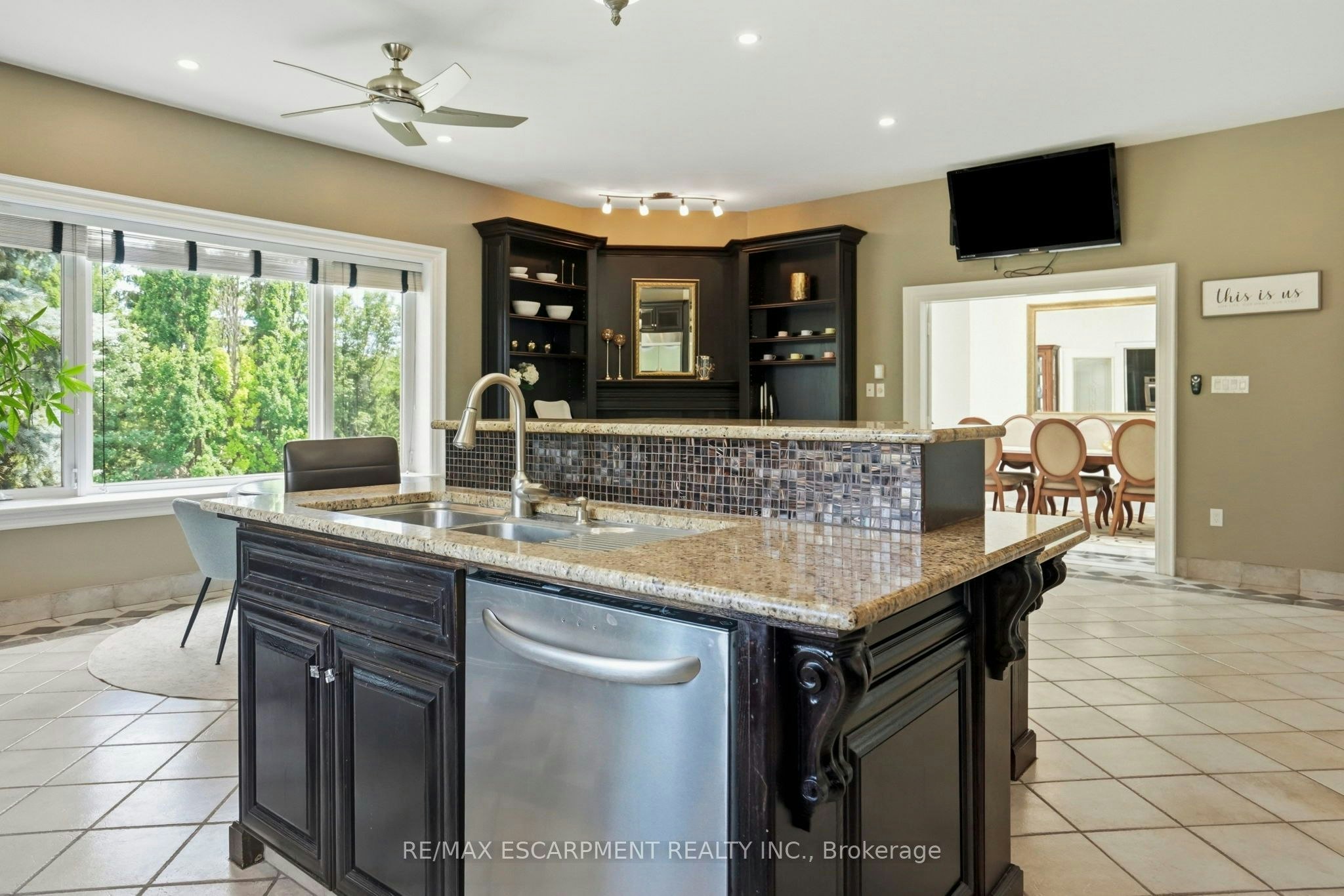11 Palomino Drive, Hamilton, ON, L0R 1H3 - 15