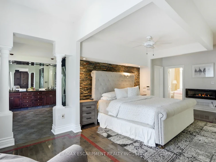 11 Palomino Drive, Hamilton, ON, L0R 1H3 - 23