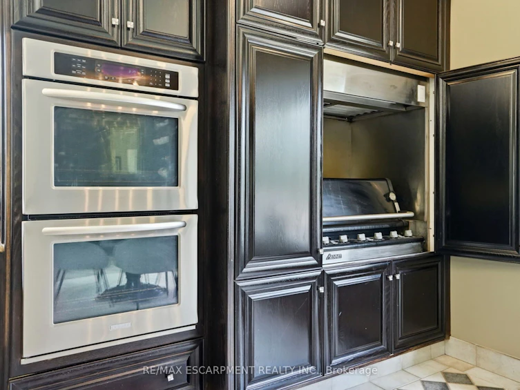 11 Palomino Drive, Hamilton, ON, L0R 1H3 - 16