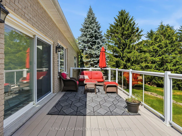 11 Palomino Drive, Hamilton, ON, L0R 1H3 - 46