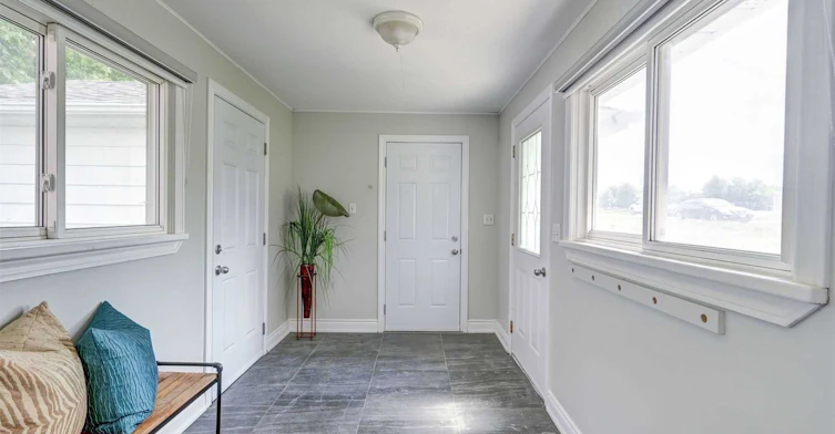 5263 Trafalgar Road, Erin, ON, N0B 1T0 - 5