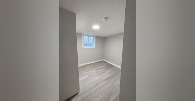 521 Havelock Drive, Waterloo, ON, N2L 4N8 - 8