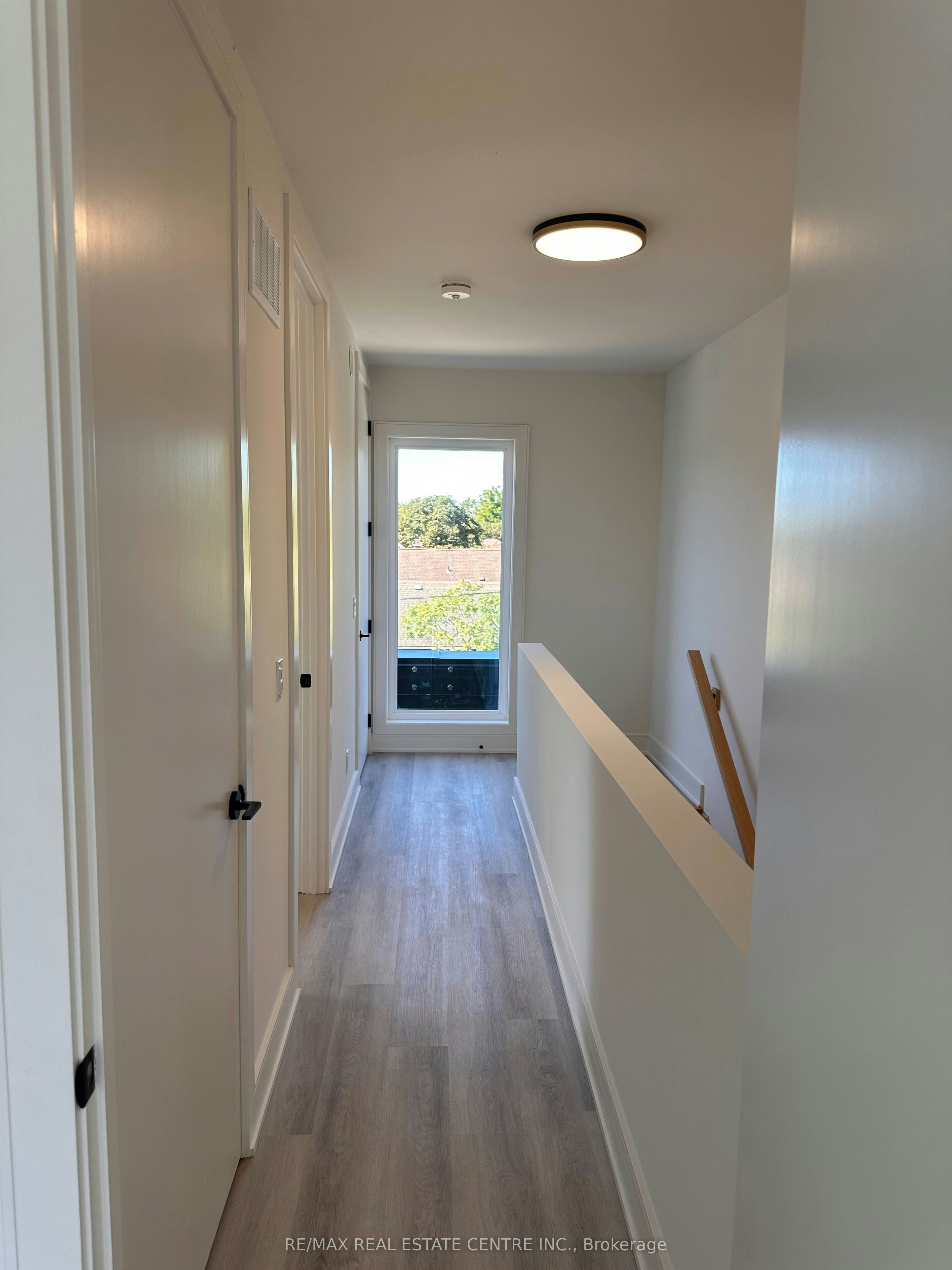 200 Ellis Avenue, St. Catharines, ON, L2P 0H2 - 20