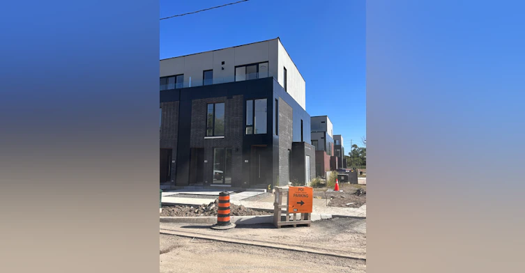 200 Ellis Avenue, St. Catharines, ON, L2P 0H2 - 4