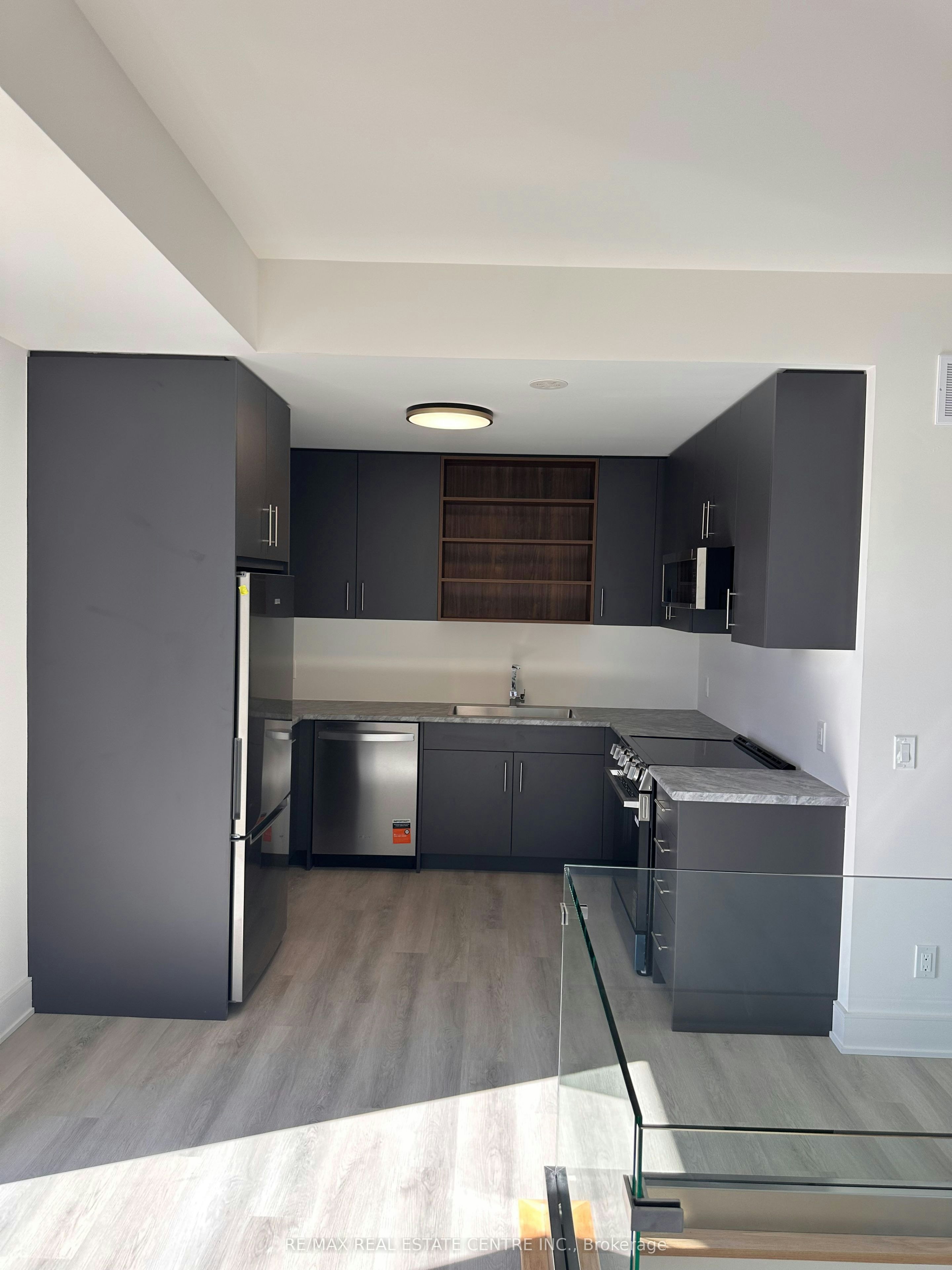 200 Ellis Avenue, St. Catharines, ON, L2P 0H2 - 10