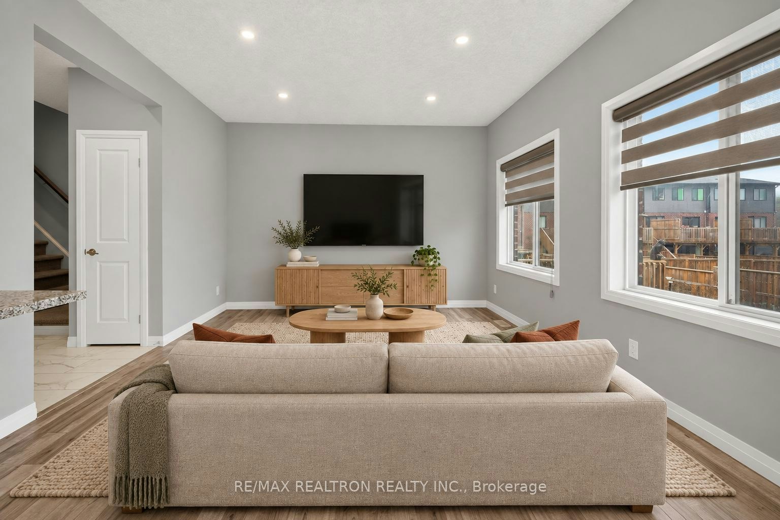 401 Woolwich Street, Waterloo, ON, N2K 0E8 - 3
