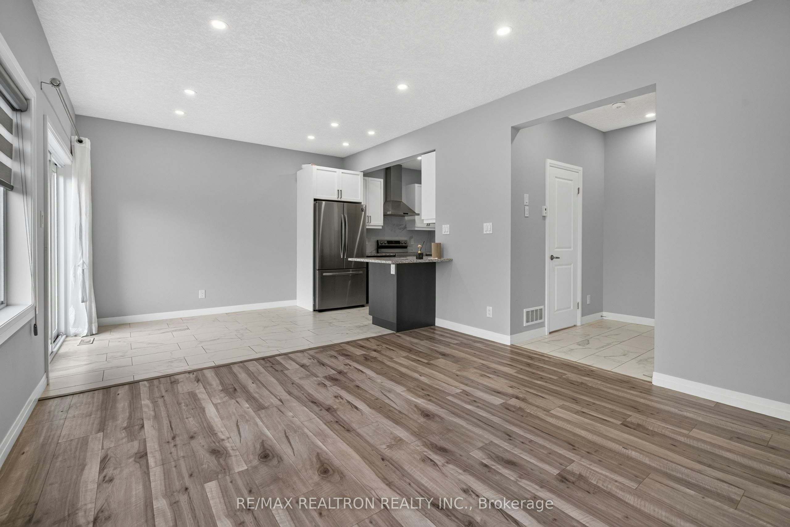 401 Woolwich Street, Waterloo, ON, N2K 0E8 - 23
