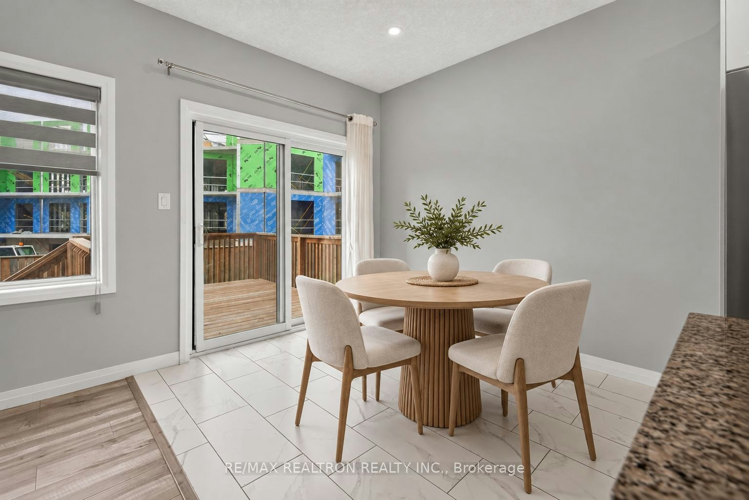 401 Woolwich Street, Waterloo, ON, N2K 0E8 - 6