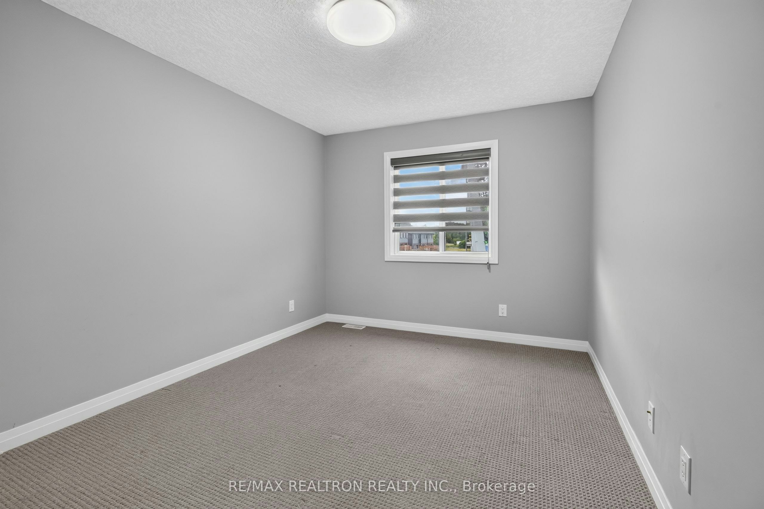 401 Woolwich Street, Waterloo, ON, N2K 0E8 - 41