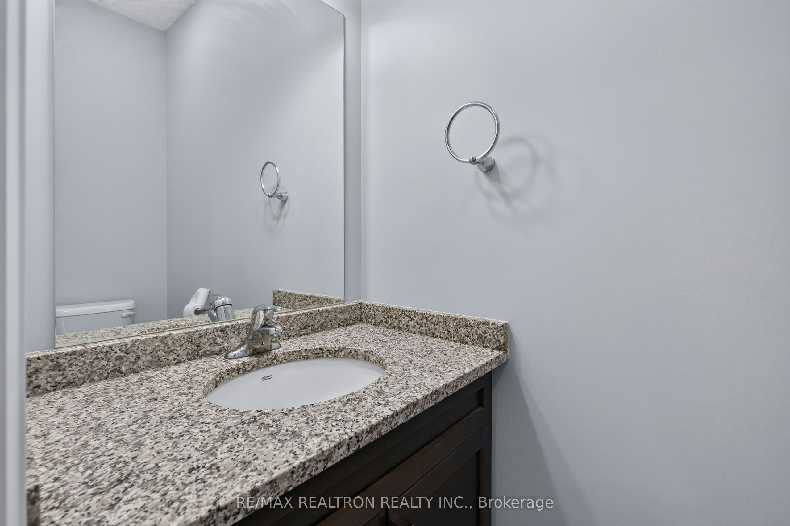 401 Woolwich Street, Waterloo, ON, N2K 0E8 - 32