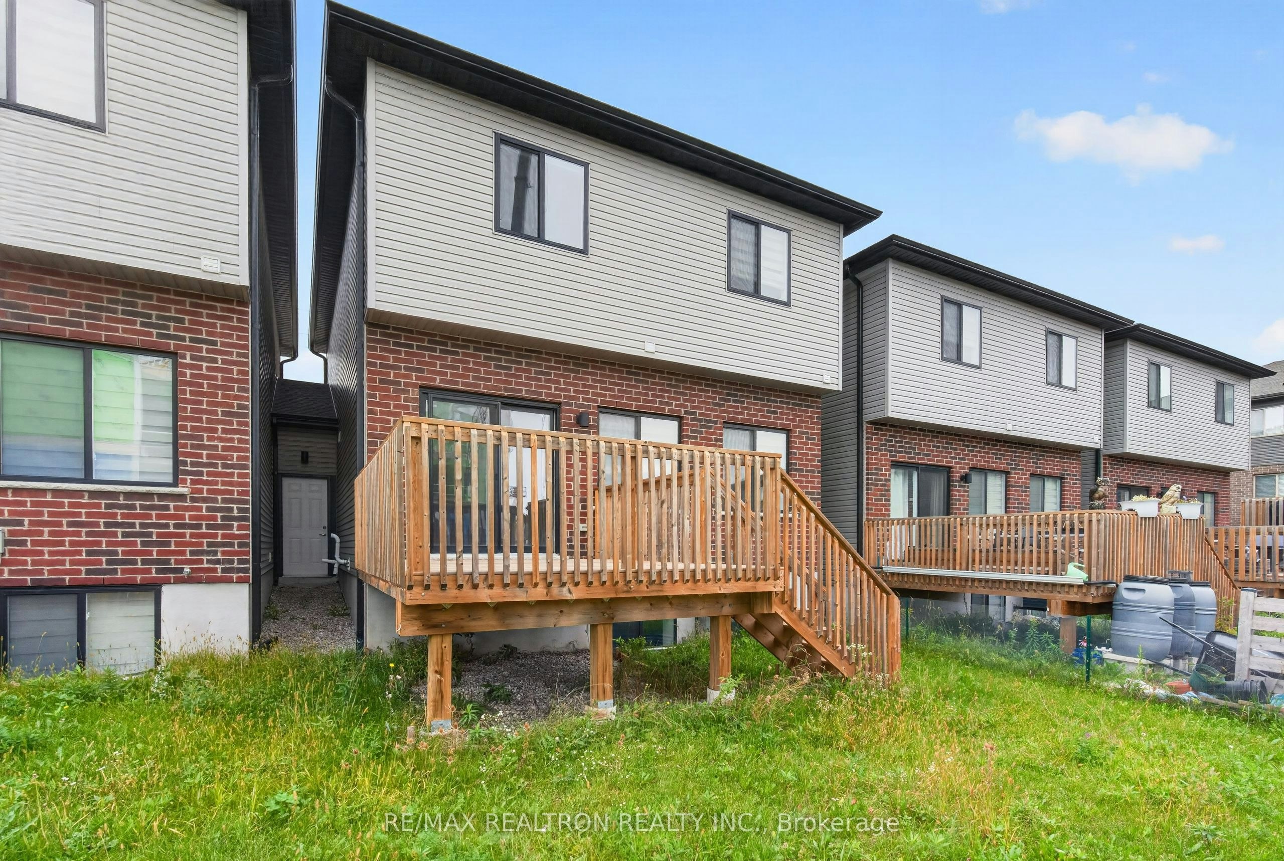 401 Woolwich Street, Waterloo, ON, N2K 0E8 - 48