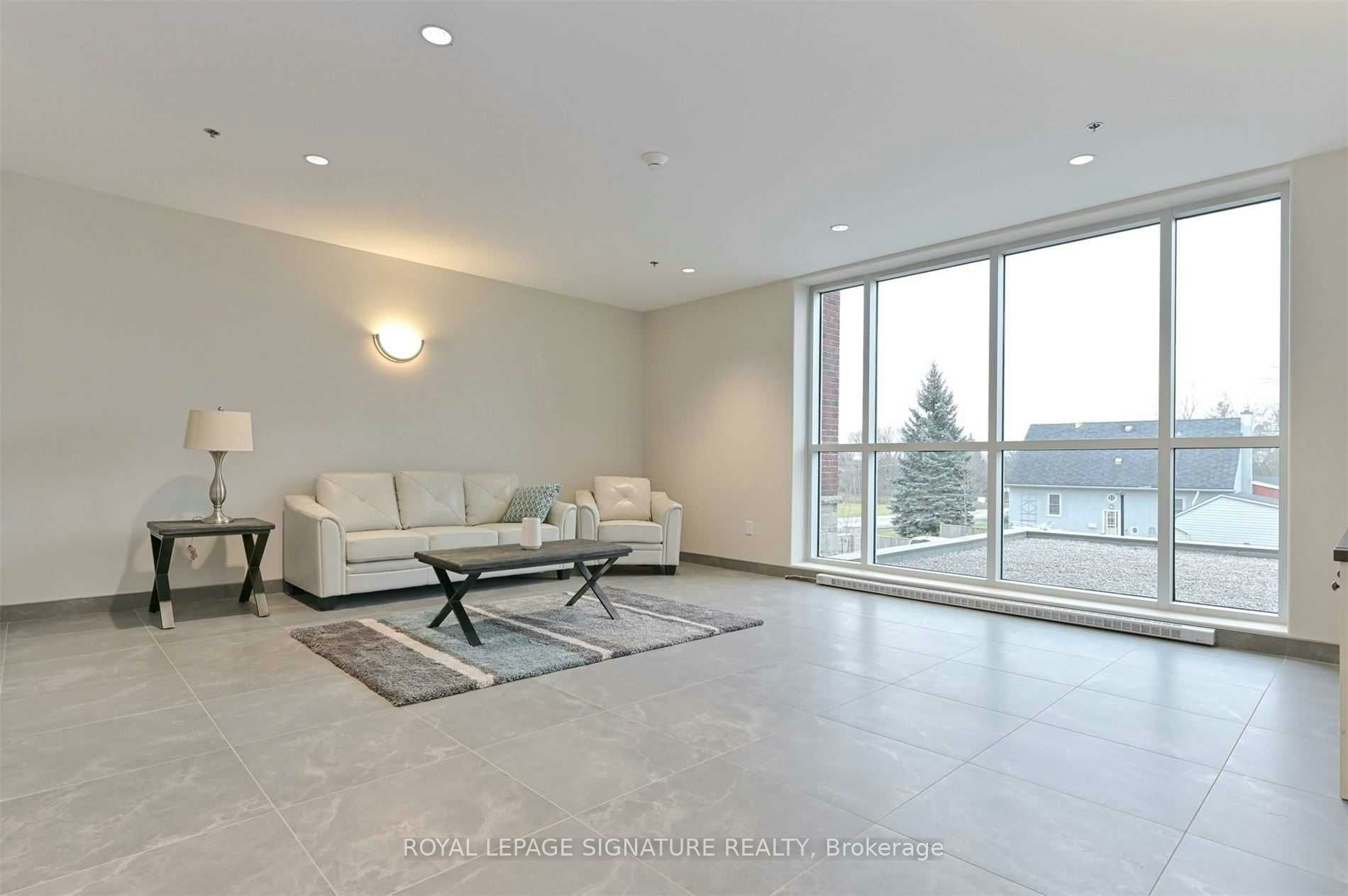 208-529 South Pelham Road, Welland, ON, L3C 0H7 - 2