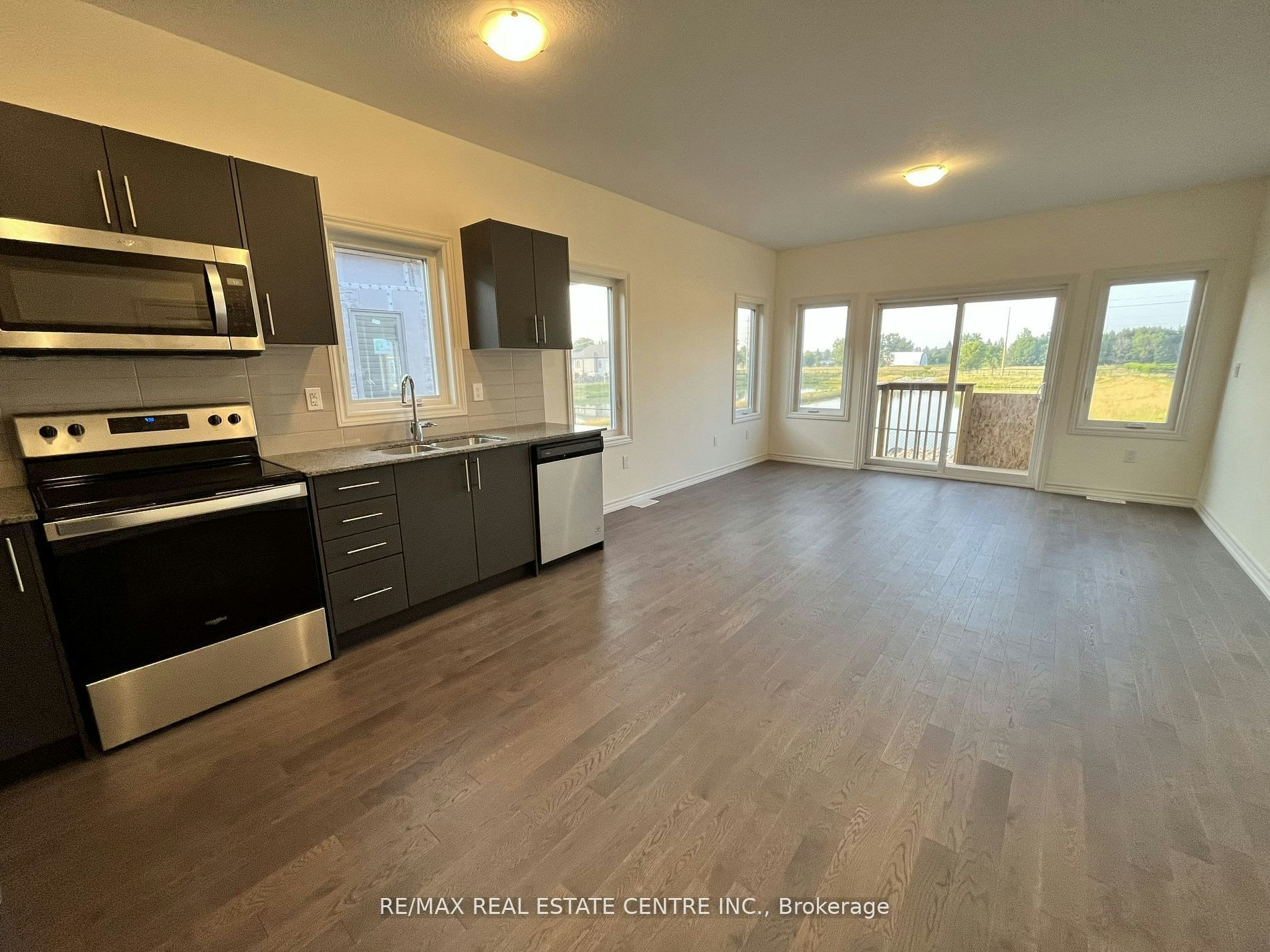 90 Cheryl Avenue, Listowel, ON, N0G 1B0 - 2