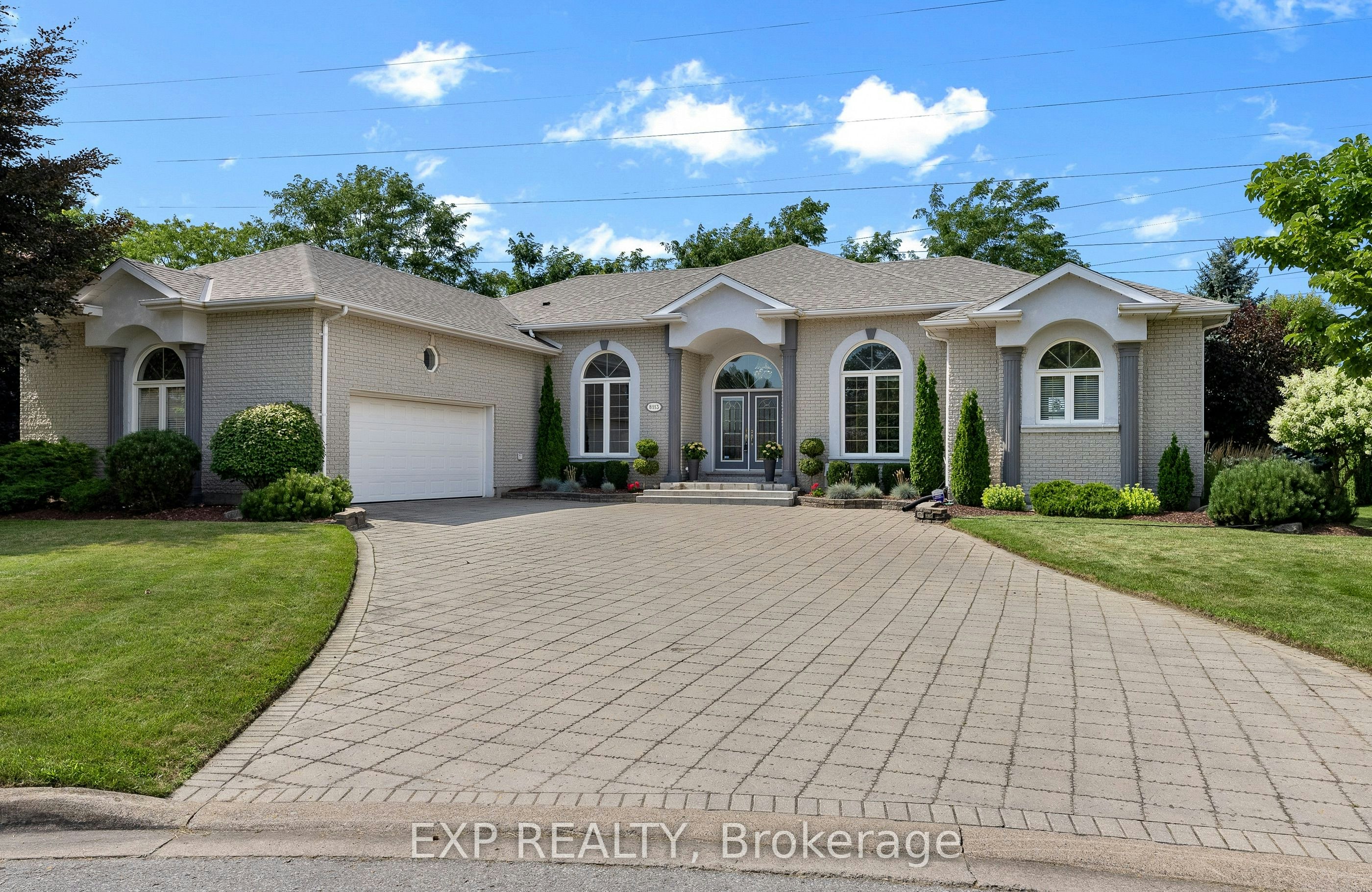 8113 Fatima Court, Niagara Falls, ON, L2H 2Y8