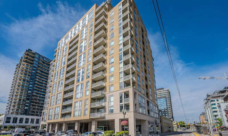 802-191 King Street S