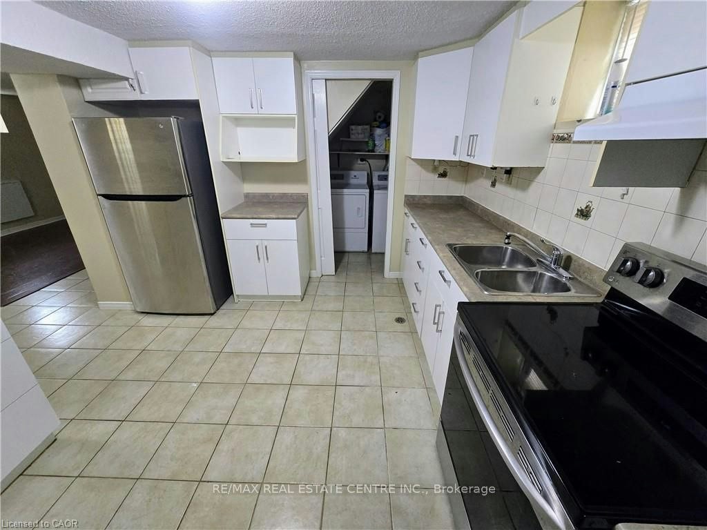 89 Elgin Street N, Cambridge, ON, N1R 5H5 - 4