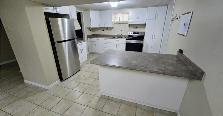 89 Elgin Street N, Cambridge, ON, N1R 5H5 - 3