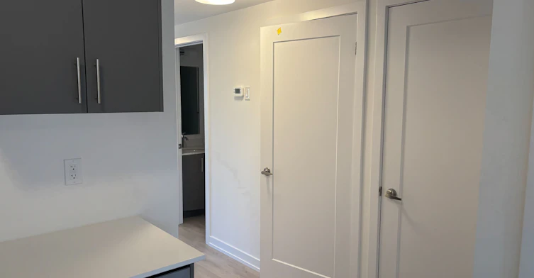 24-42 Lowes Road W, Guelph, ON, N1G 4X2 - 11