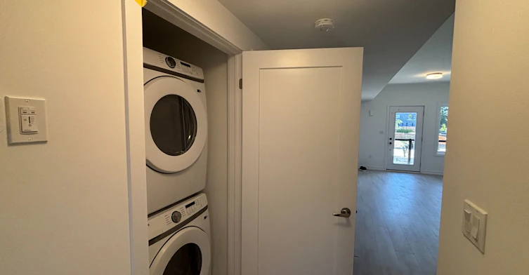 24-42 Lowes Road W, Guelph, ON, N1G 4X2 - 9