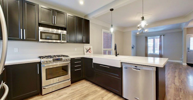 39 Holton Avenue N, Hamilton, ON, L8L 6H3 - 4