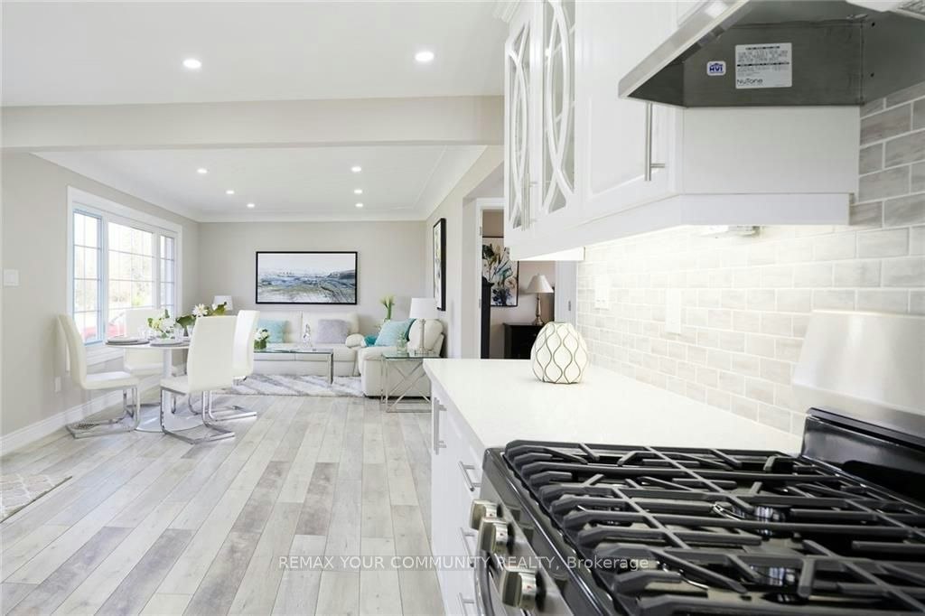 Upper-52 Elliott Avenue, Hamilton, ON, L8T 2H8 - 6