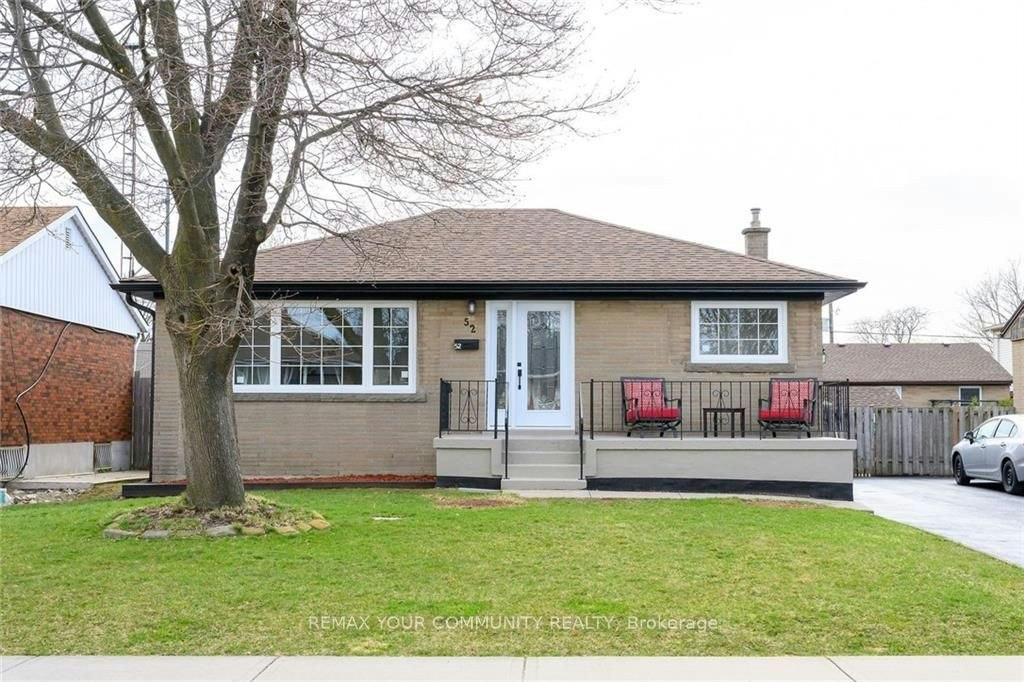 Upper-52 Elliott Avenue, Hamilton, ON, L8T 2H8 - 2