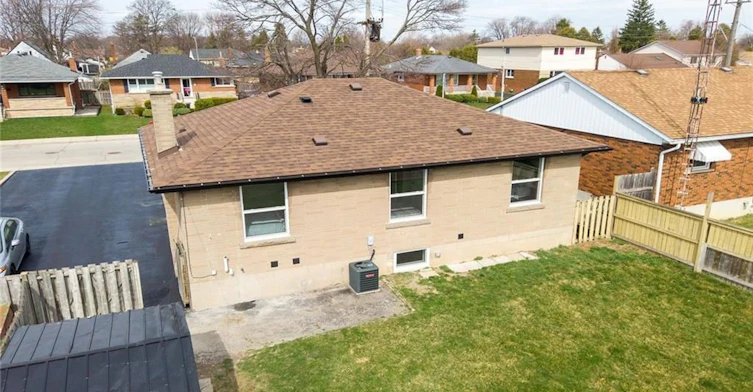 Upper-52 Elliott Avenue, Hamilton, ON, L8T 2H8 - 17