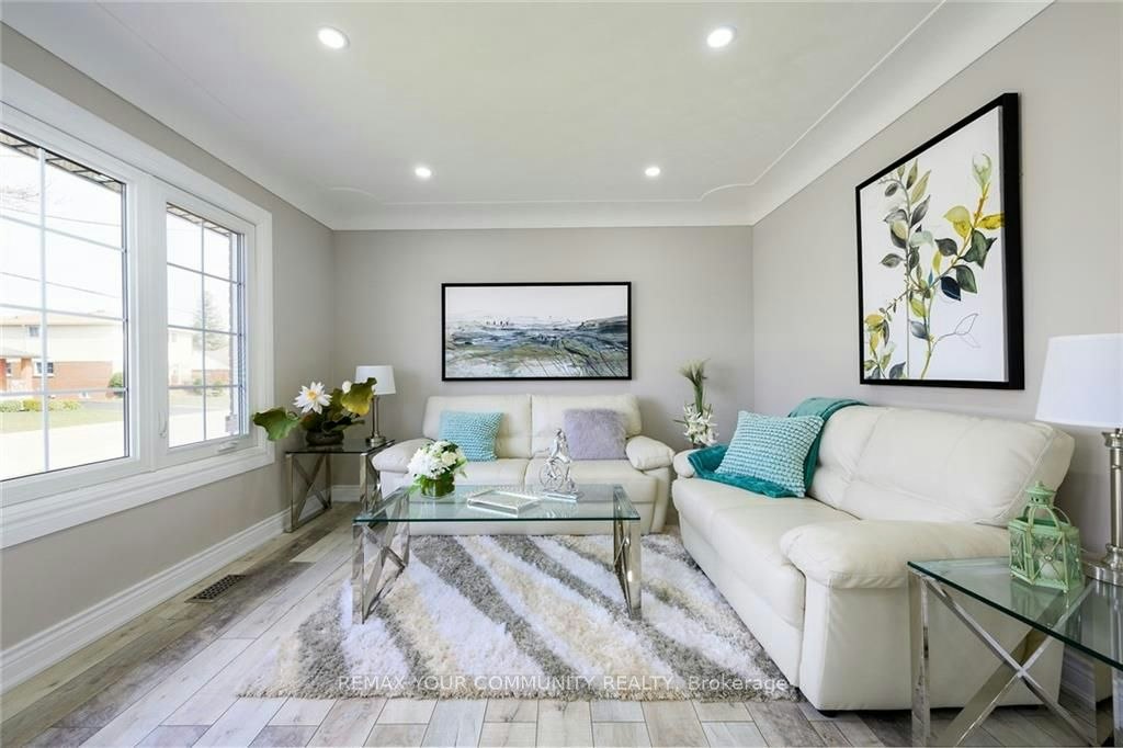 Upper-52 Elliott Avenue, Hamilton, ON, L8T 2H8 - 7