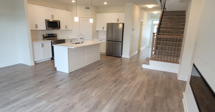 326 Buckthorn Drive, Kingston, ON, K7P 0S1 - 4
