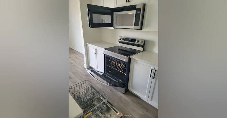 326 Buckthorn Drive, Kingston, ON, K7P 0S1 - 5