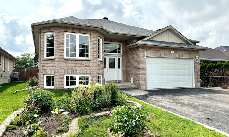 1688 Keppler Crescent