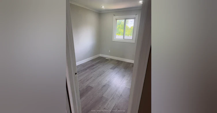 252 Simpson Crescent, London, ON, N5V 5E1 - 2
