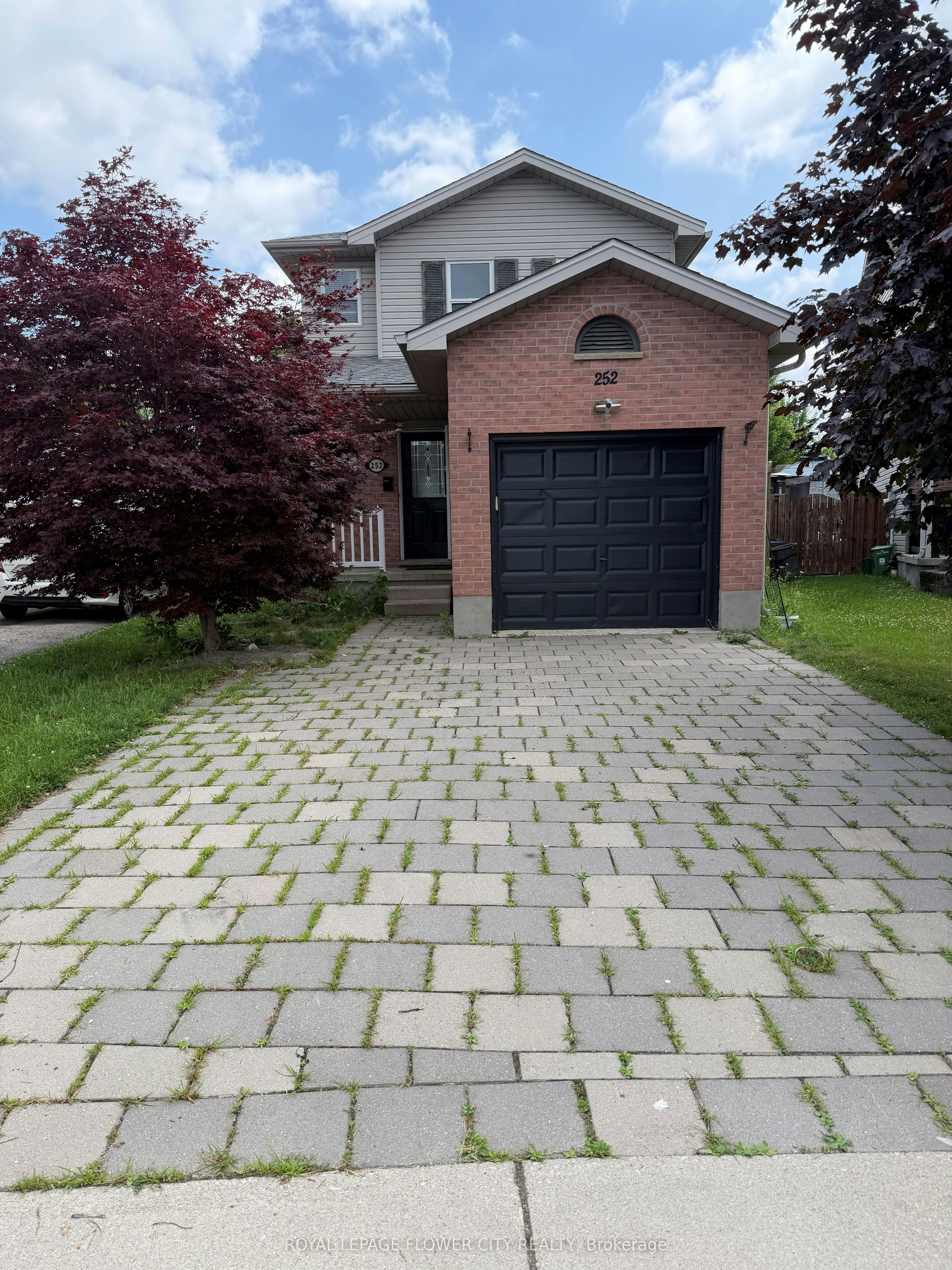 252 Simpson Crescent, London, ON, N5V 5E1