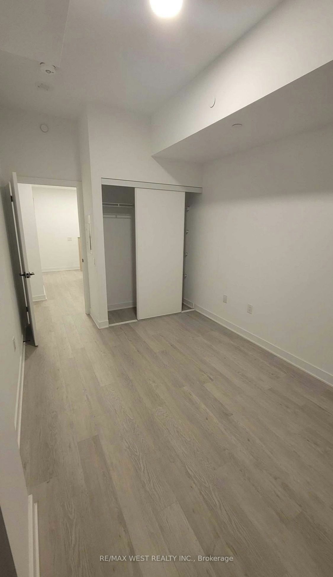 107-2782 Barton Street E, Hamilton, ON, L8E 2J8 - 9