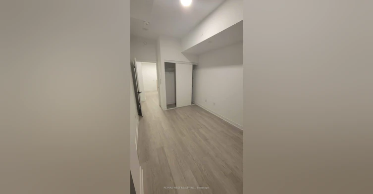 107-2782 Barton Street E, Hamilton, ON, L8E 2J8 - 9