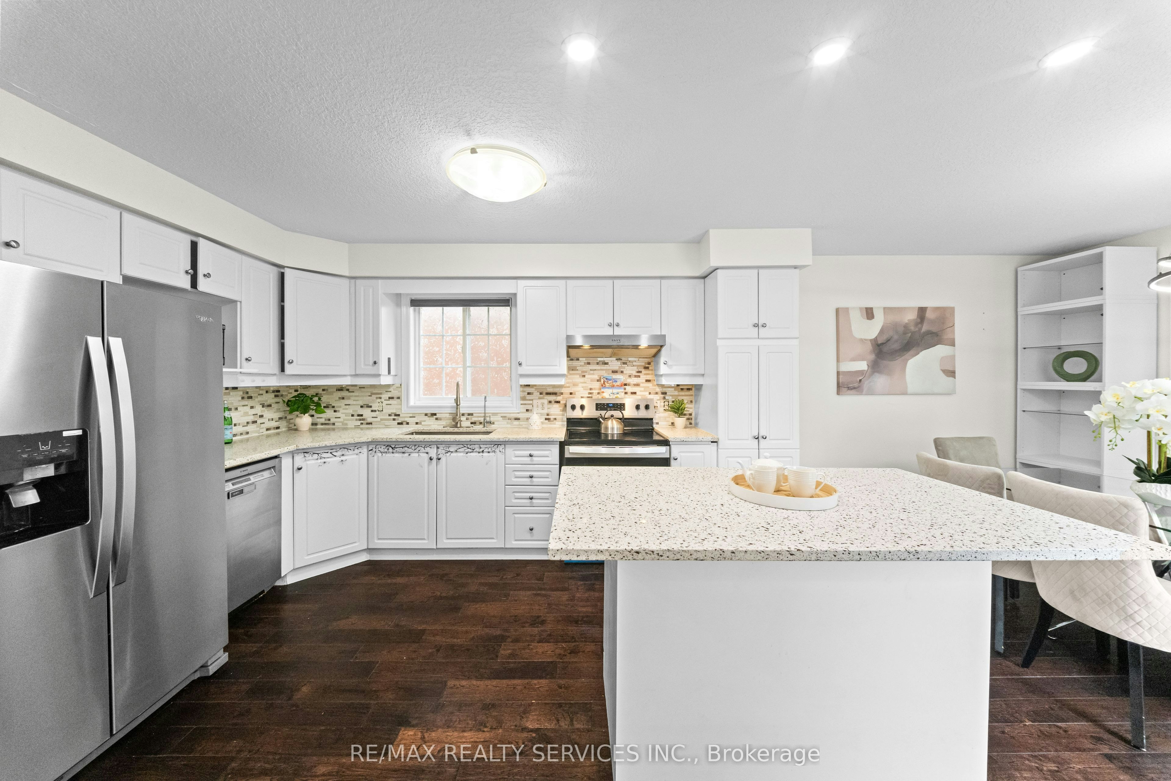 495 Brigantine Drive, Waterloo, ON, N2K 4B7 - 6