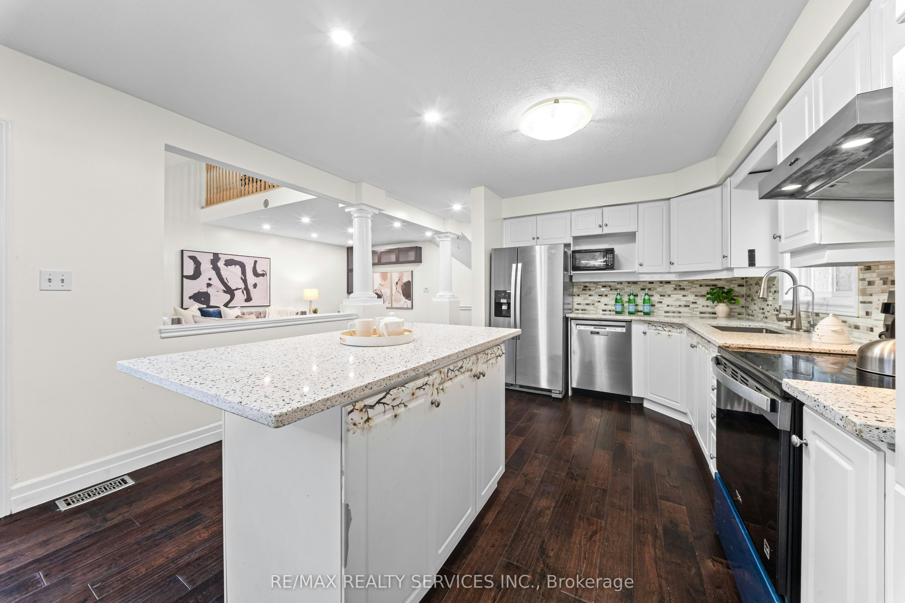 495 Brigantine Drive, Waterloo, ON, N2K 4B7 - 7