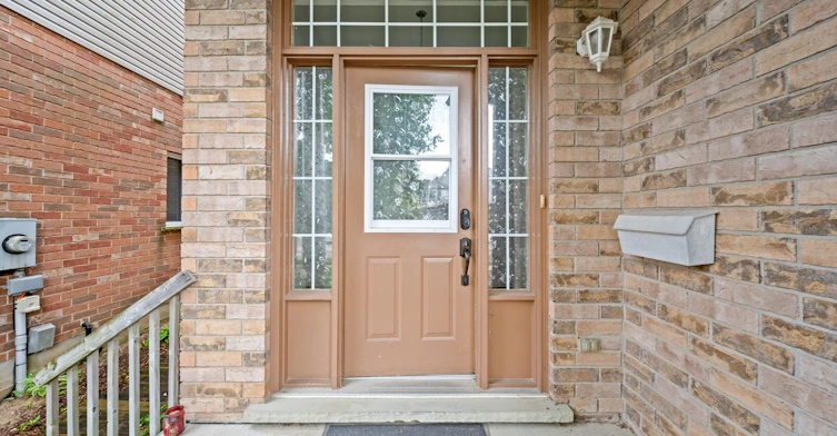 495 Brigantine Drive, Waterloo, ON, N2K 4B7 - 2