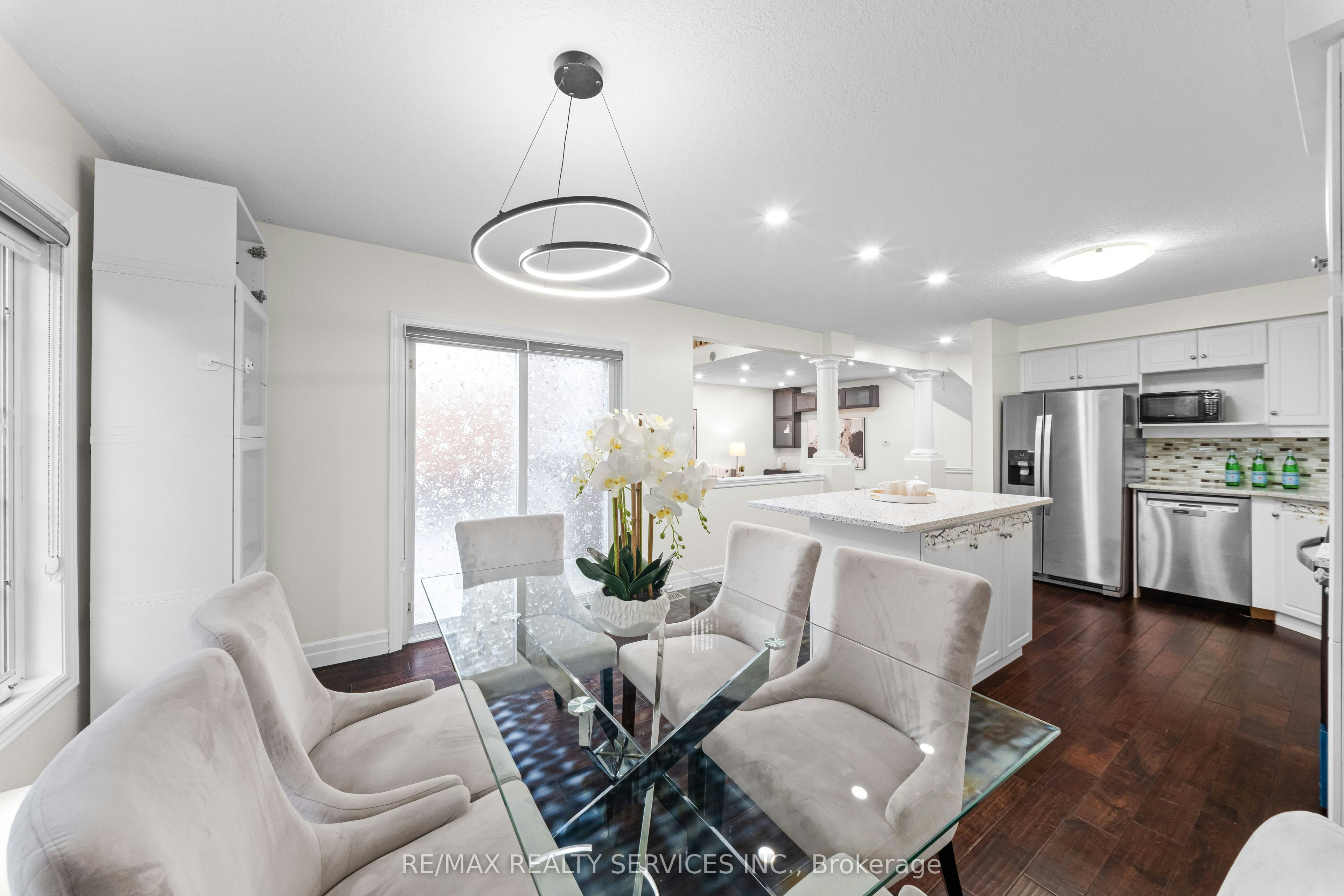 495 Brigantine Drive, Waterloo, ON, N2K 4B7 - 9