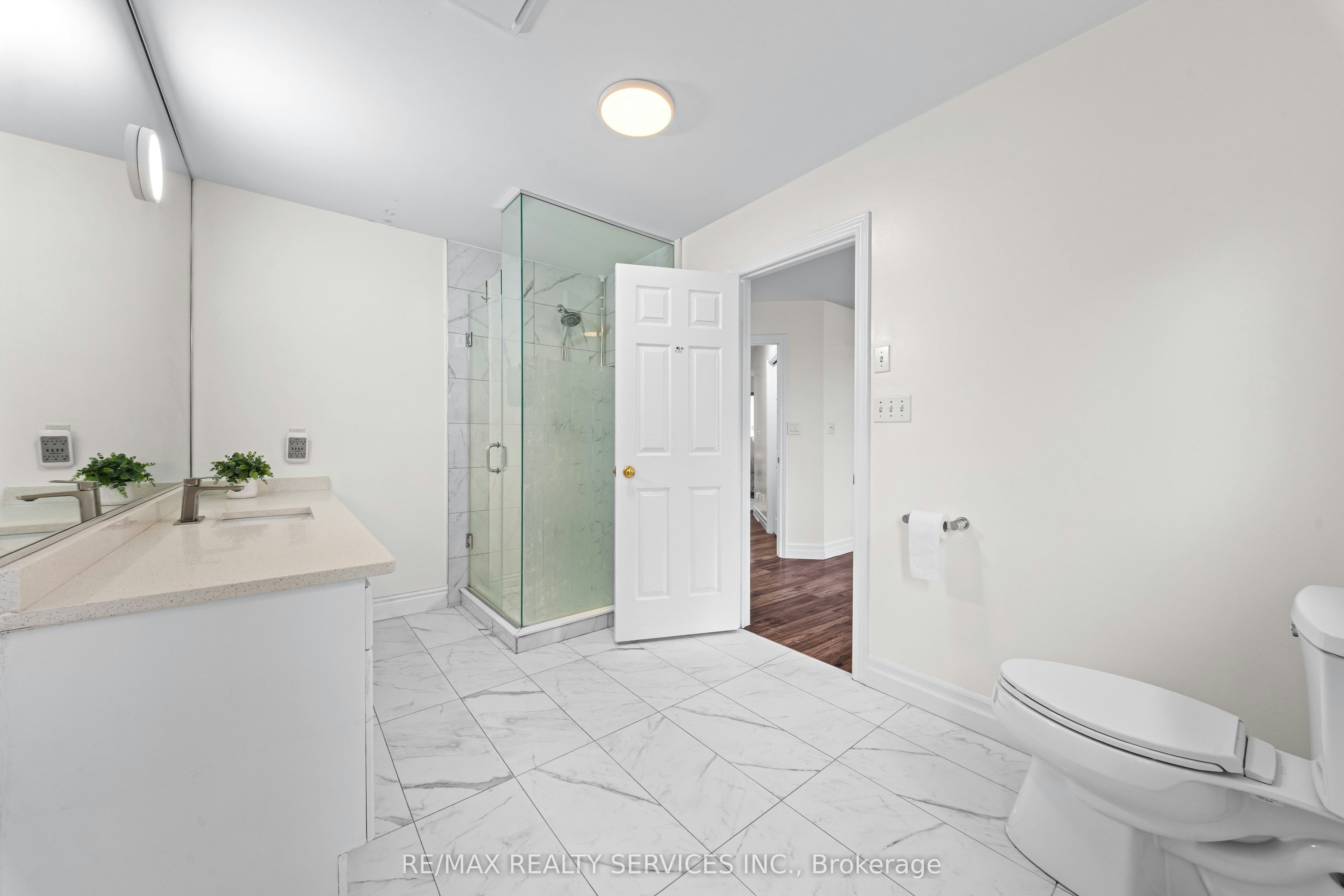 495 Brigantine Drive, Waterloo, ON, N2K 4B7 - 21